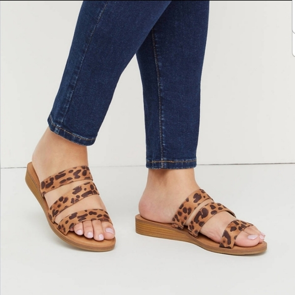 DELETING AT 10PM CST | FINAL CHANCE | NO OFFERS - Picture 3 of 6